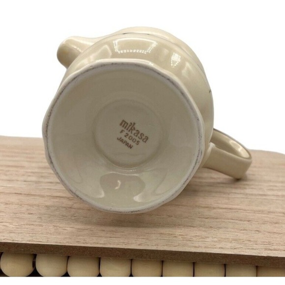 Mikasa Heritage Olde Tapestry Creamer Pitcher Stoneware 4.5" F2005 Japan - Picture 7 of 7